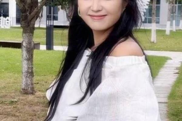 米兜:小名女孩的命运与人生蜕变之旅 米兜:小名女孩的命运与人生蜕变之旅