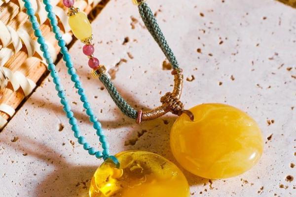 乙木命的人适合佩戴哪些饰品?分析与推荐! 乙木命的人适合佩戴哪些饰品?分析与推荐!