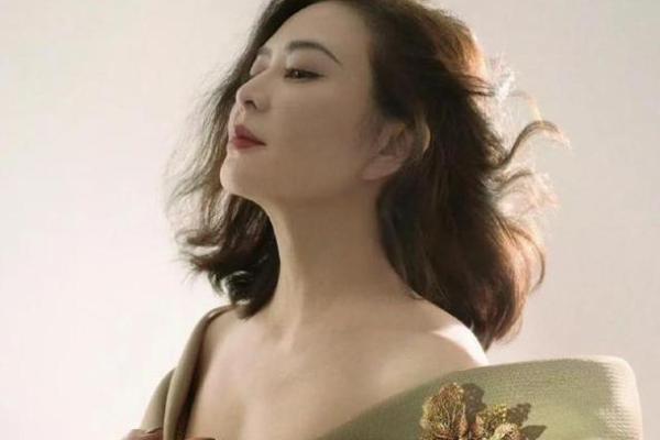 关之琳的命运浮沉:光环背后的悲壮故事 关之琳的命运浮沉:光环背后的悲壮故事